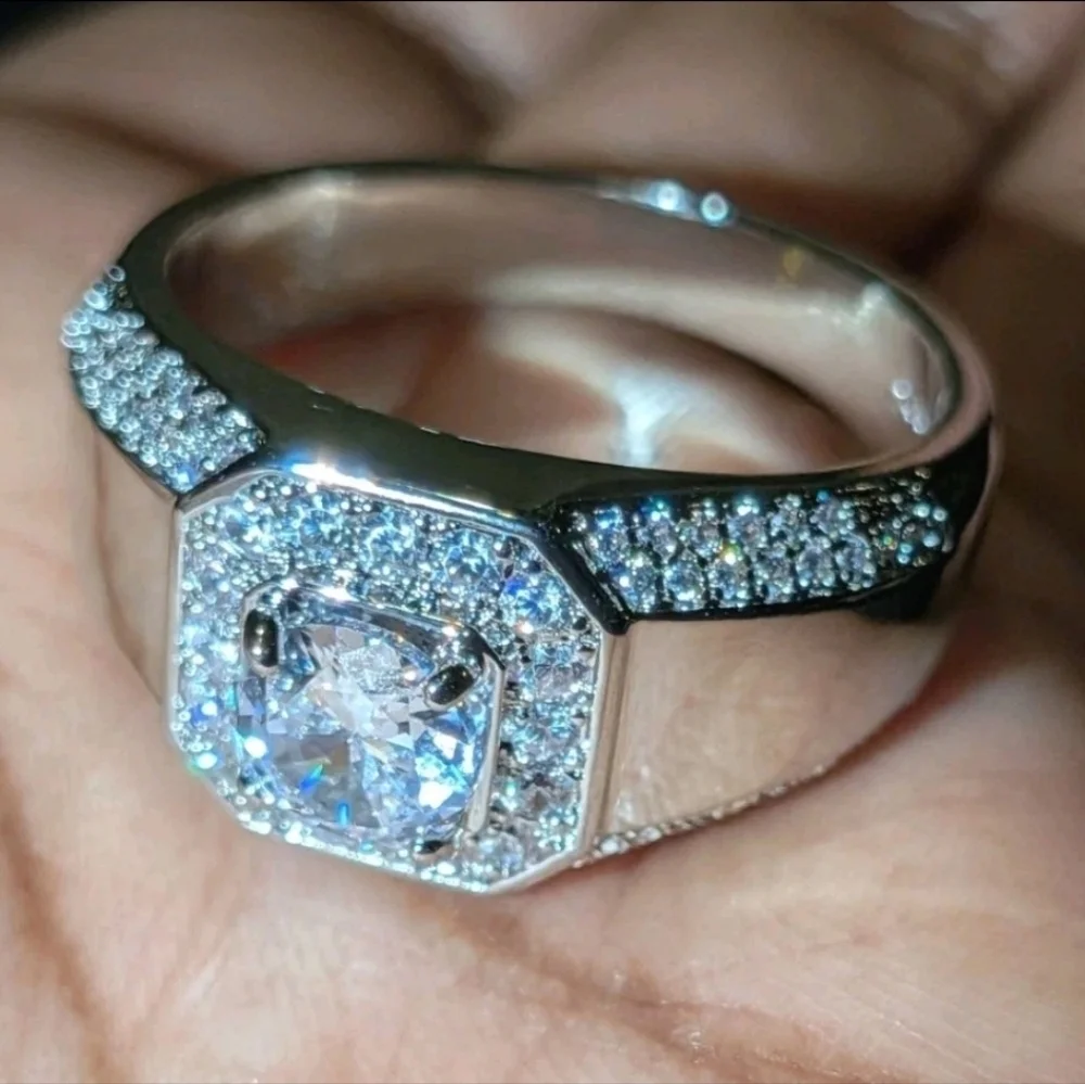 Elegant Diamond 925 Silver Ring For Men